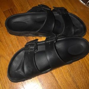 Black rubber Birkenstock’s